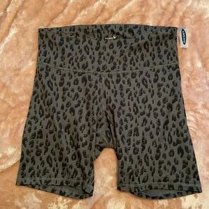 Geenish Grey Cheetah Print Workout Biker Shorts